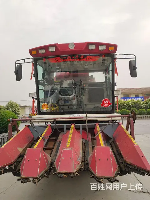 22款沃得240马力静液压一杆操作 - 图片 2