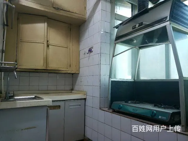 十一公司家属院 普通住宅 简单装修 - 图片 3