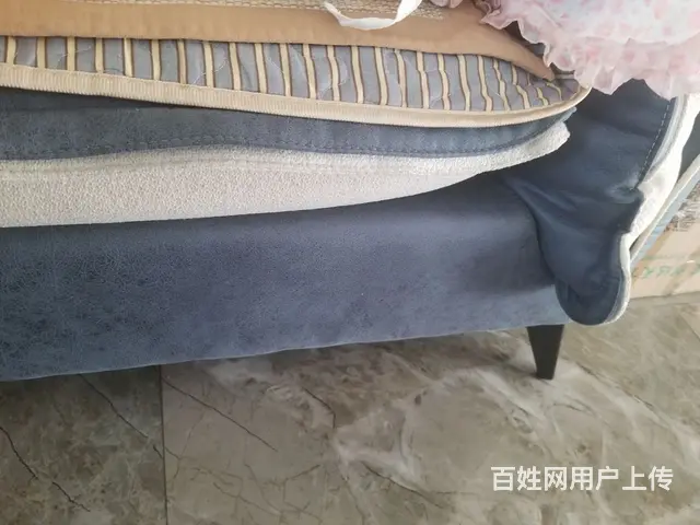 红星美凯龙品牌沙发  原价3000多有发票 - 图片 2