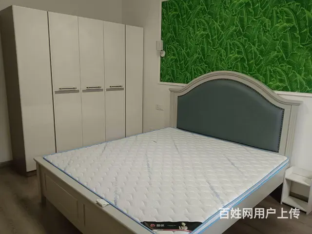 山南小镇一楼大两室 - 图片 3