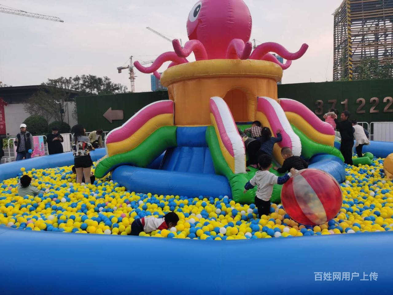 河北衡水仿真恐龙,海洋球池,充气城堡租赁出租