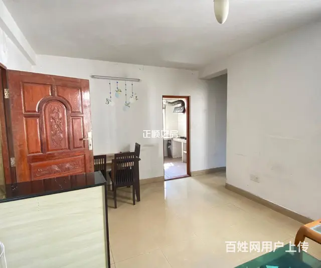 体育中心十七小对面桂香苑两房两厅9中17小仅售133万各付税 - 图片 1
