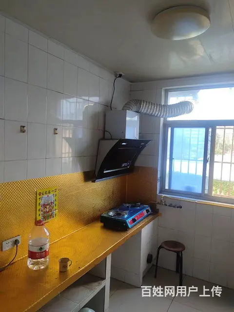 解放区烈士西街鑫鑫花园三楼学区房屋出租 - 图片 6