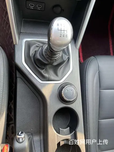 长城 炮 2019款 2.0T 手动 四驱领航型长箱 - 图片 9