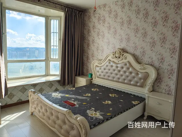 东方新城c座130平4室两厅一卫出租 - 图片 2