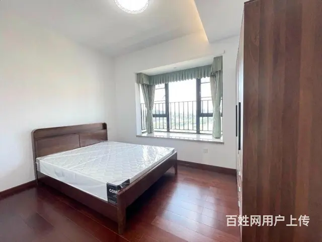 近拱北，中海富华里旁 玖洲道下楼是商 场 新装新配置4房2卫 - 图片 4