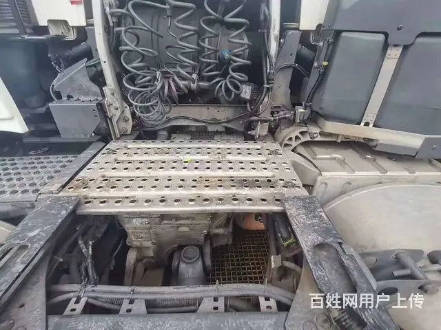 17年 沃尔沃FH 牵引车 460马力带液压缓速器 - 图片 8