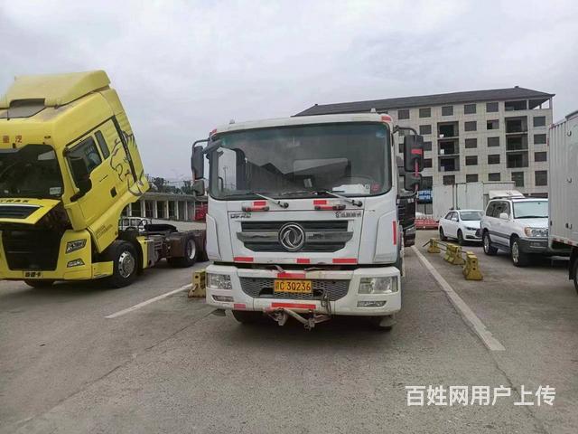 出售一台19东风12方带手续洒水车，可提档过户的图片