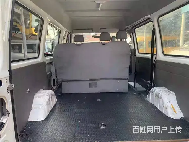 2013年4月上牌的福特全顺，短轴中顶，6座小型客 - 图片 6