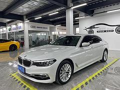 宝马5系 2019款 525Li 2.0T 手自一体 豪华套