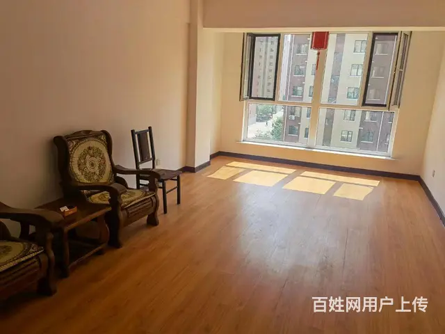 新柳城D区97平5楼精装床冰箱洗衣机热水器2室1厅8000元 - 图片 3