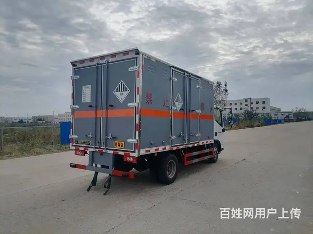 蓝牌福田奥铃欧马可爆破器材车 - 图片 5