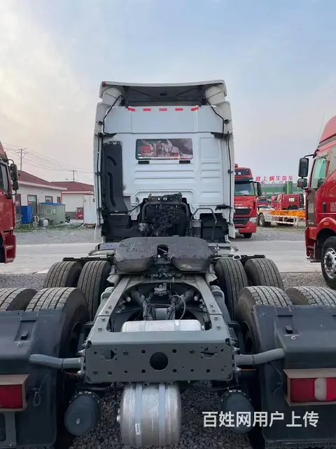 20年二手汕德卡牵引车 440马力 国五 双驱轻体 - 图片 6