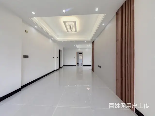 花都湖公园旁、低楼层马赛克精装三房 - 图片 5