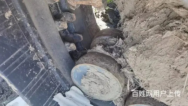 2022年雷沃金刚，130马力， 车况完美，现货出 - 图片 3
