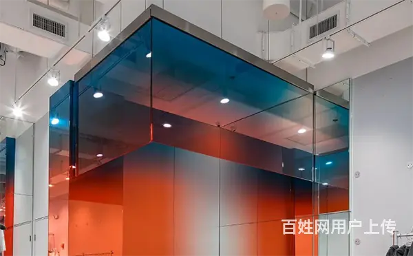 亚克力板材的应用让商场小门店造型更吸眼睛 - 图片 3