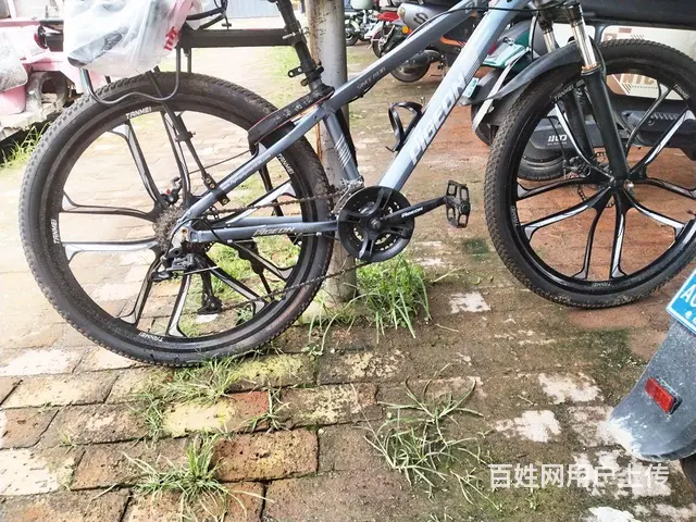飞鸽铝合金27.5寸30速山地车 - 图片 1