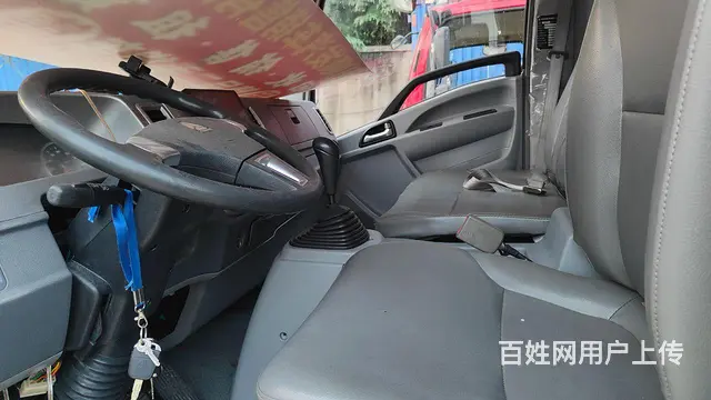 重汽内径2.45米 厢式货车 国5 - 图片 4
