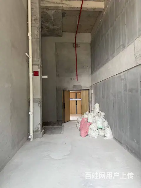 （51旺铺推荐）龙湖光年5楼48平办公室出租 - 图片 1