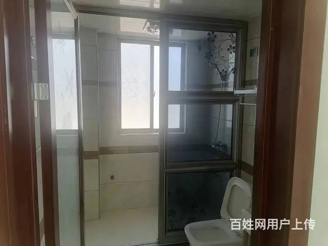 交通方便 停车方便 可进出大车，水电齐全好停车 干净卫生 - 图片 8