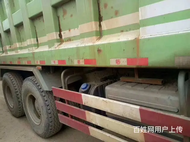 急售14年二手豪沃自卸车 国四排放  5.6米大箱 - 图片 4