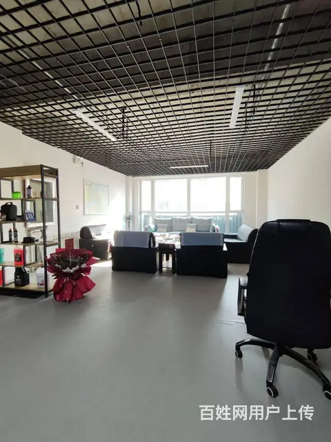 于洪区赤山路汽车美容贴膜店出兑： - 图片 2
