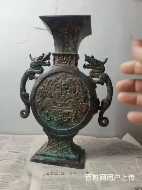 双龙扁壶 - 图片 1
