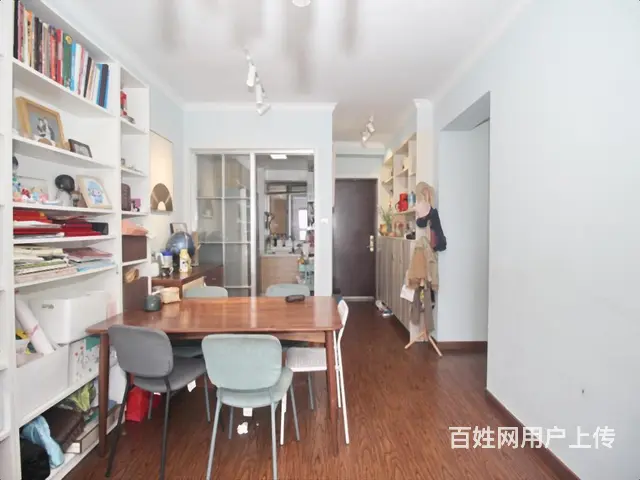 送车位 火车东站旁双阳台 自住精装 保养好 拎包入住 - 图片 3