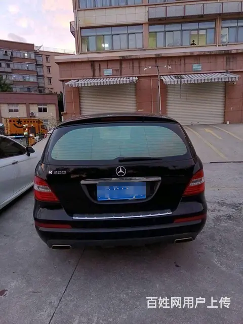 奔驰R-Class [R级] 2010款 R 300 L 3 - 图片 3