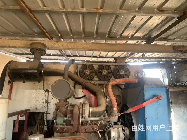 转让二手收割机 - 图片 1