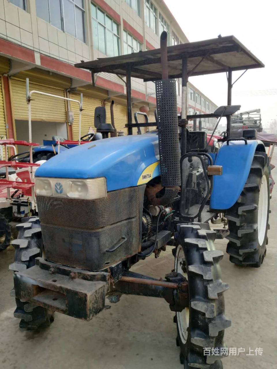 转让12年纽荷兰704