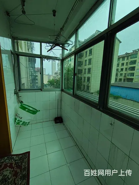 十里浔海花园两房一厅出租900元每月 - 图片 3