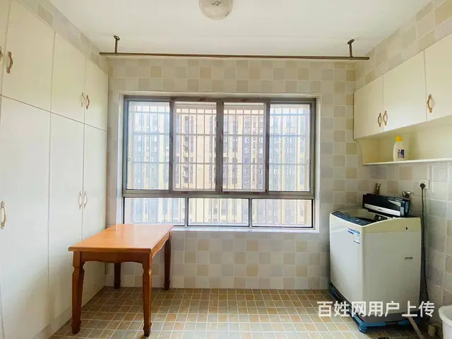 业主自住才搬 主卧超大衣帽间 直达岳家嘴 楚河汉街 - 图片 4