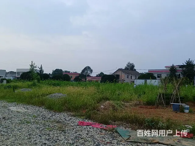 【搞定了！】场地出租，2400多㎡，价格优美随时入住 - 图片 5