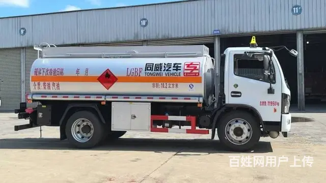东风大多利卡10..2方加油车玉柴发动机 - 图片 4