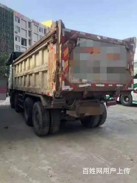 17年华凌自卸车国五 6.5米货箱 - 图片 3