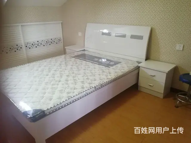 新天地小区房屋出租 - 图片 4