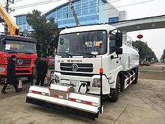 专业定做东风10吨12吨14洒水车 带雾炮手续齐全
