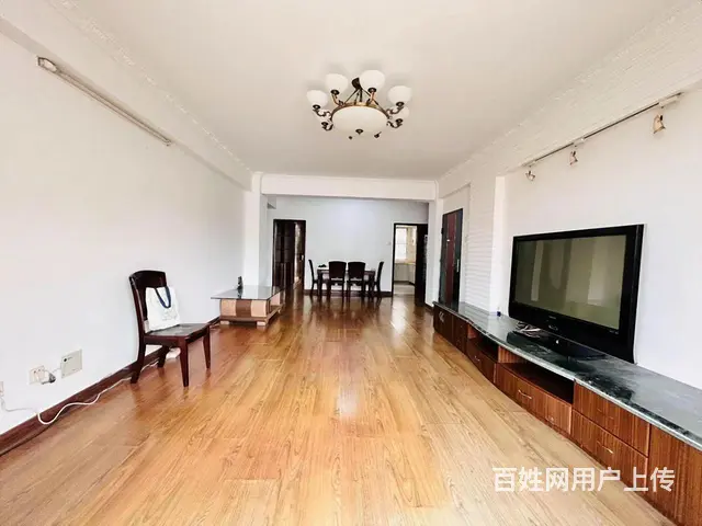卧龙BRT对面 云亭花园 正规三房两卫 楼梯2楼 - 图片 2