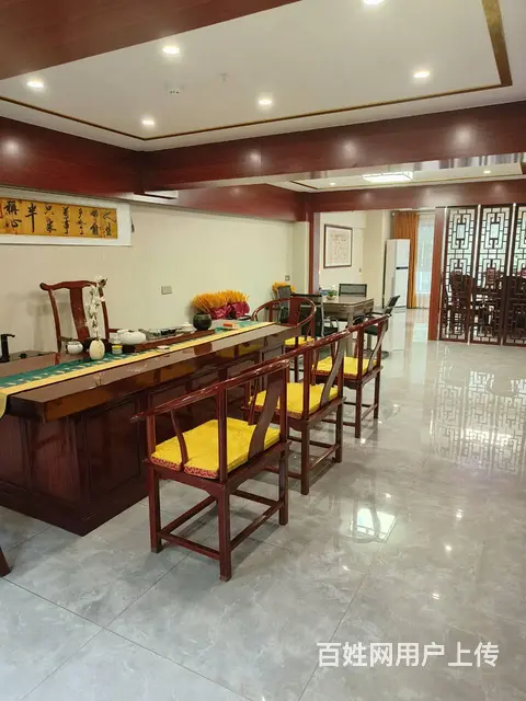 （51旺铺推荐）凤凰路300平铺面转让 - 图片 2