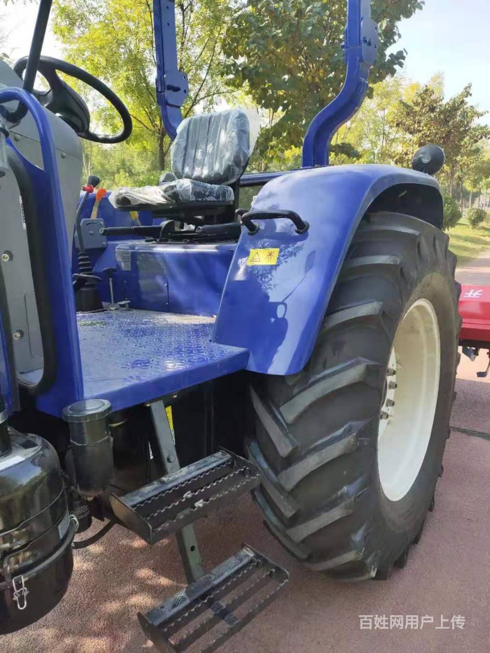 低价处理19年福田欧豹1100拖拉机