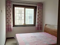 新兴小区三室两厅一卫