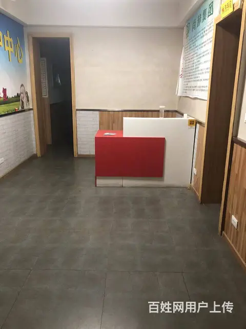 （达州铺源网）市内柴市街步行街临街二楼110㎡空铺出租 - 图片 1