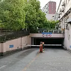 黄金车位｜北京路中心地段临街小区地下停车位出租