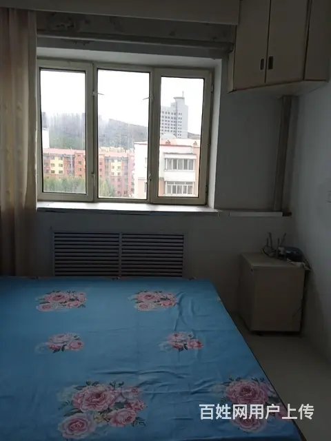政府二号楼四单元七零二室出售 - 图片 1