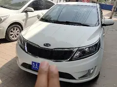 起亚 起亚K2 2015款 K2-三厢 1.4 手