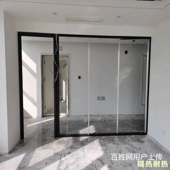 山东菏泽使用单层玻璃隔断提高办公室的氛围和品位 - 图片 2