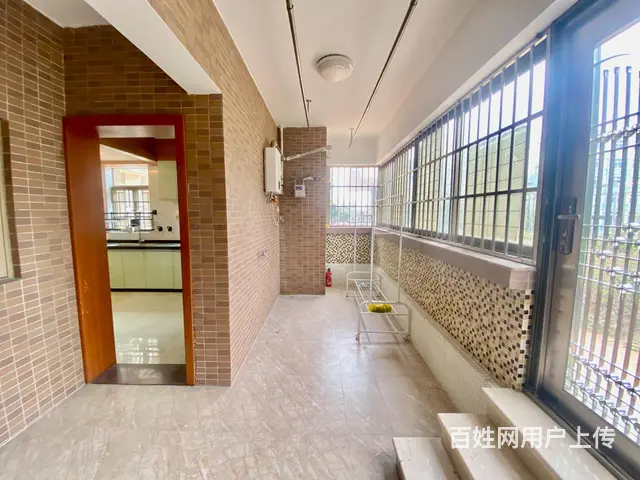 精装修四房 带三百平自家平台 可居家或做办公室 - 图片 7