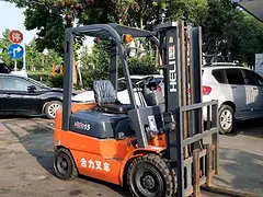 二手电瓶叉车价格，如何判断二手叉车性能