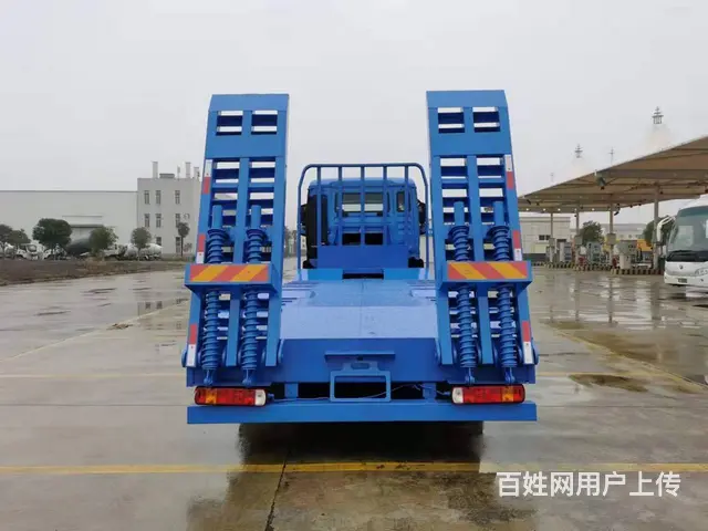 重汽豪沃挖机平板车 单桥可拉200挖机 厂家促销 - 图片 7